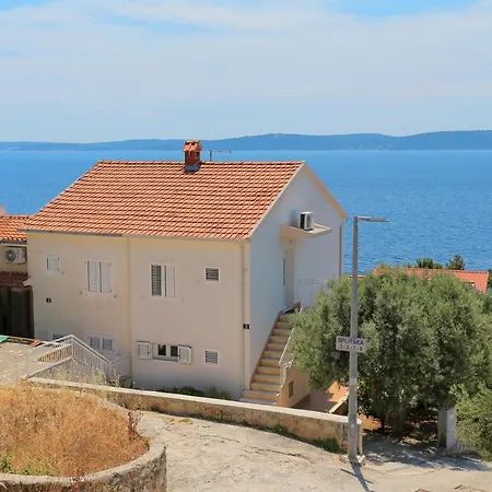 Apartment By The Sea Mavarstica, Ciovo - 18651 *